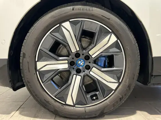 BMW iX I20 - voiture d'occasion - Photo 22