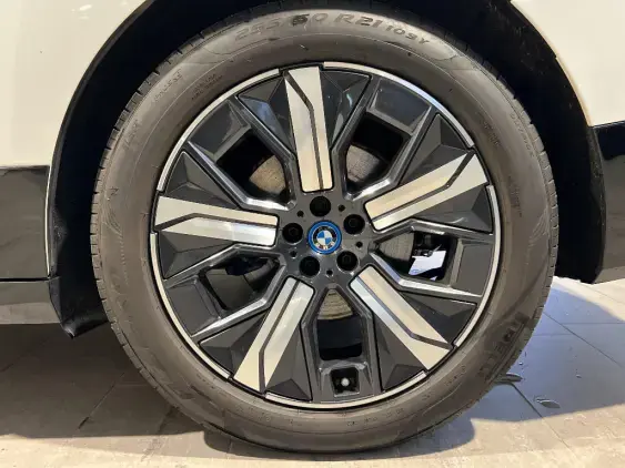 BMW iX I20 - voiture d'occasion - Photo 23