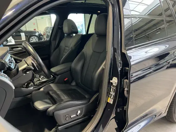 BMW X3 III - voiture d'occasion - Photo 18