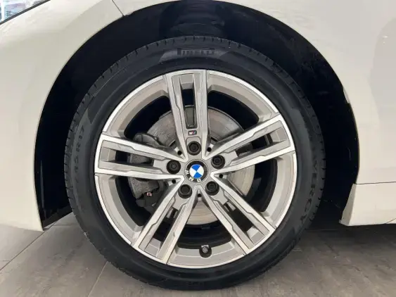 BMW SERIE 1 F40 - voiture d'occasion - Photo 22