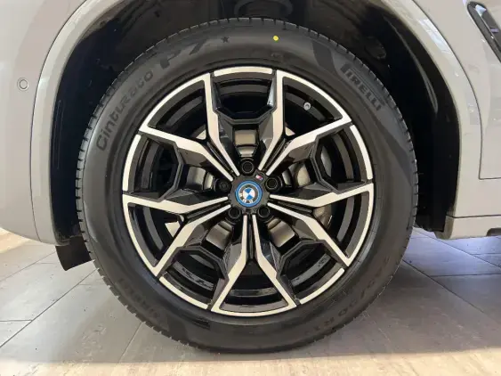 BMW X3 III - voiture d'occasion - Photo 22