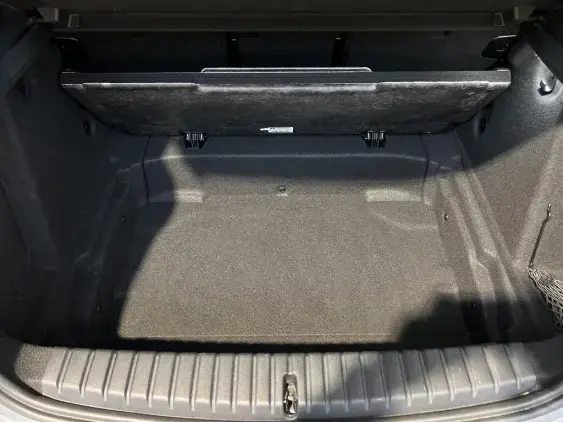 BMW SERIE 1 F40 - voiture d'occasion - Photo 17