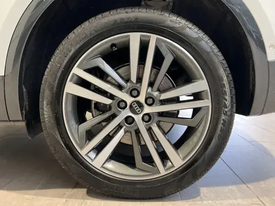 AUDI Q5 - voiture d'occasion - Photo 24