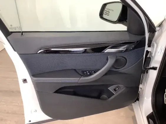 BMW X1 F48 - voiture d'occasion - Photo 18