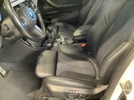 BMW X2 I - voiture d'occasion - Photo 17