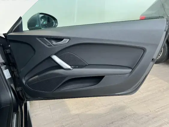 AUDI TT COUPE - voiture d'occasion - Photo 19