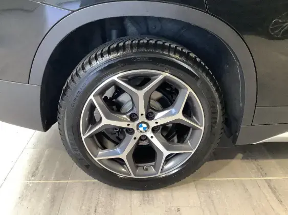 BMW X1 F48 - voiture d'occasion - Photo 24