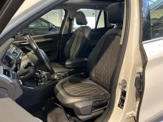 BMW X1 F48 - voiture d'occasion - Photo 18