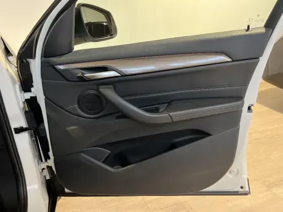 BMW X1 F48 - voiture d'occasion - Photo 20