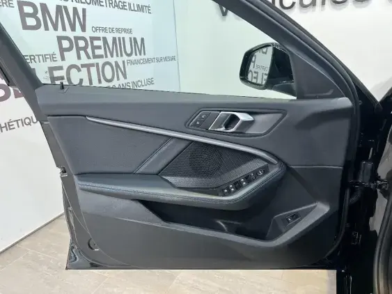 BMW SERIE 1 F40 - voiture d'occasion - Photo 19