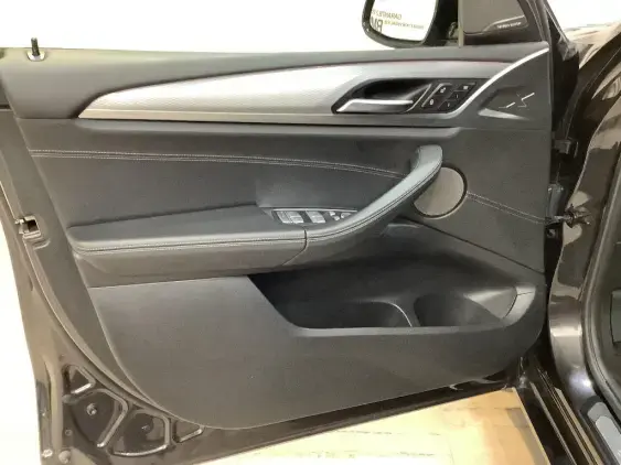 BMW X3 III - voiture d'occasion - Photo 19