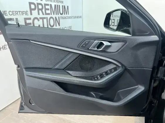 BMW SERIE 1 F40 - voiture d'occasion - Photo 19