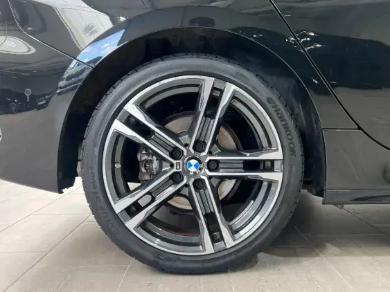 BMW SERIE 1 F40 - voiture d'occasion - Photo 25