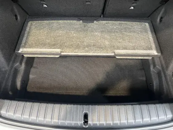 BMW SERIE 1 F40 - voiture d'occasion - Photo 17