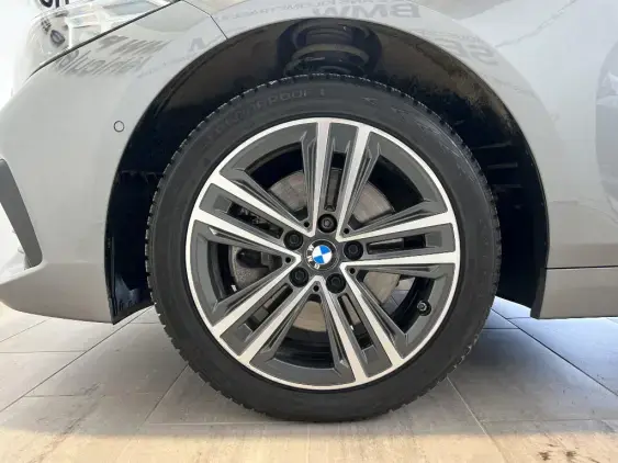 BMW SERIE 1 F40 - voiture d'occasion - Photo 23