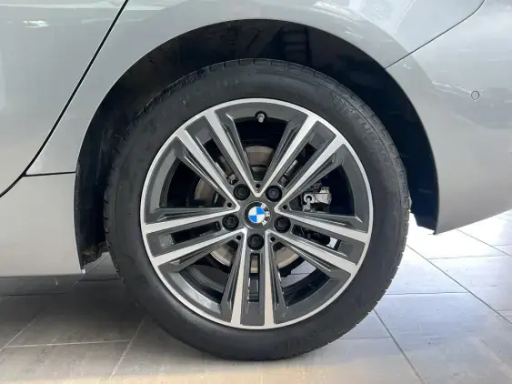 BMW SERIE 1 F40 - voiture d'occasion - Photo 24