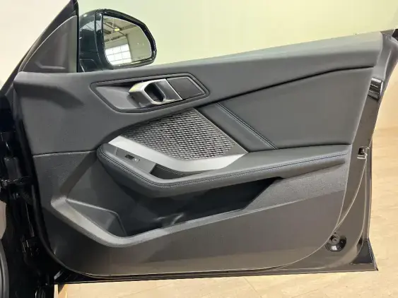 BMW SERIE 2 GRAN COUPE F74 - voiture d'occasion - Photo 20