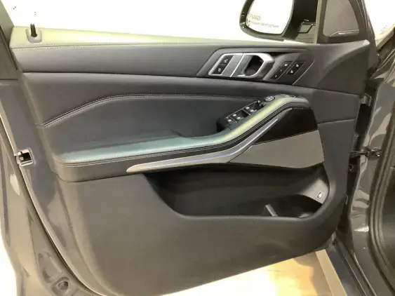 BMW X5 G05 - voiture d'occasion - Photo 19