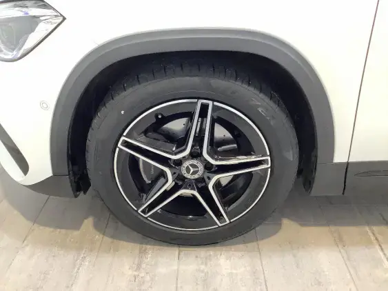 MERCEDES-BENZ GLA II - voiture d'occasion - Photo 23