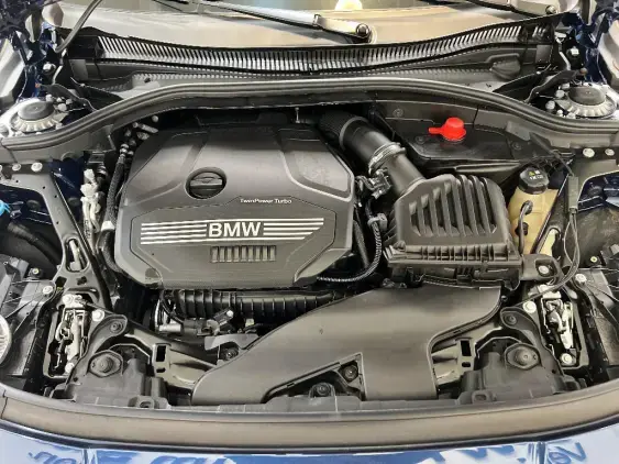 BMW SERIE 1 F40 - voiture d'occasion - Photo 21