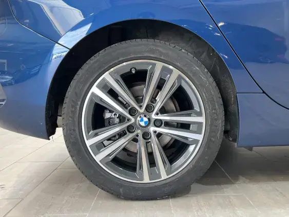 BMW SERIE 1 F40 - voiture d'occasion - Photo 25