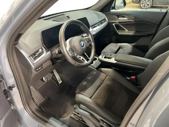 BMW X1 U11 - voiture d'occasion - Photo 18