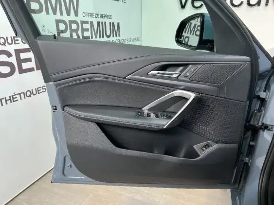 BMW X1 U11 - voiture d'occasion - Photo 19