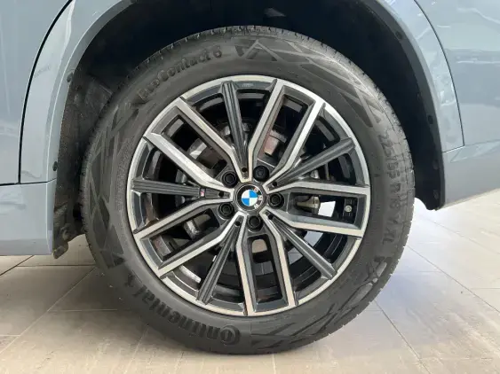 BMW X1 U11 - voiture d'occasion - Photo 24