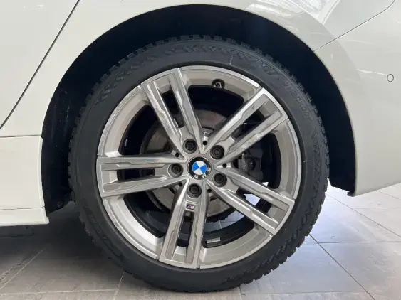 BMW SERIE 1 F40 - voiture d'occasion - Photo 24