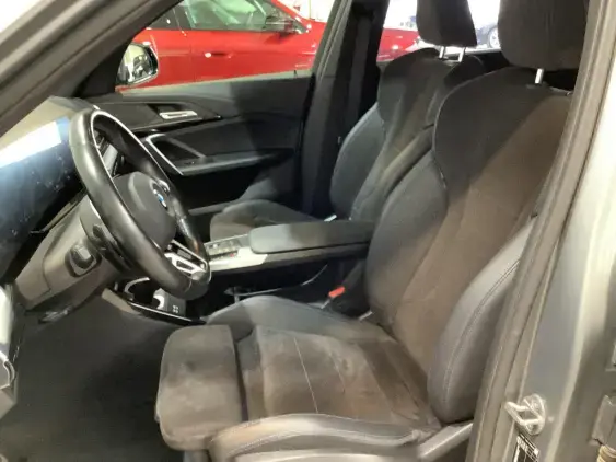 BMW X1 U11 - voiture d'occasion - Photo 18