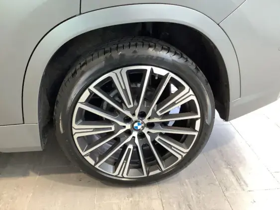 BMW X1 U11 - voiture d'occasion - Photo 24