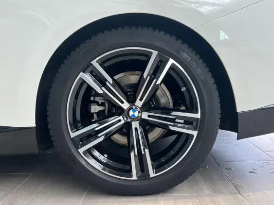 BMW SERIE 2 COUPE II - voiture d'occasion - Photo 23
