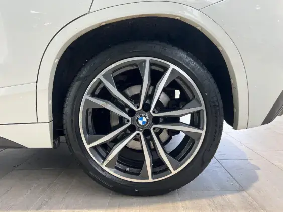BMW X2 I - voiture d'occasion - Photo 24