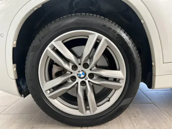 BMW X1 F48 - voiture d'occasion - Photo 22