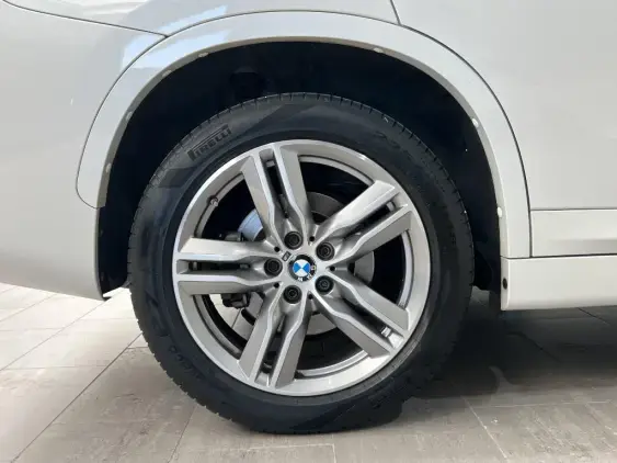 BMW X1 F48 - voiture d'occasion - Photo 24