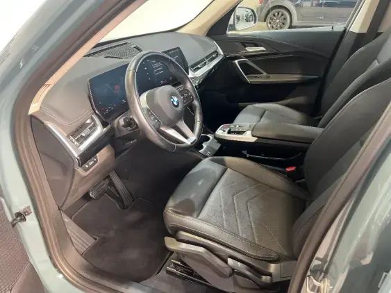 BMW X1 U11 - voiture d'occasion - Photo 18