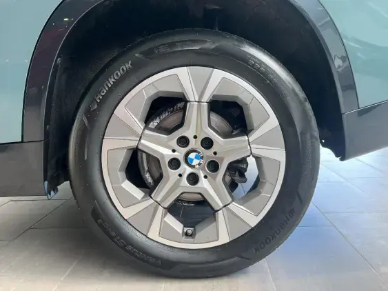 BMW X1 U11 - voiture d'occasion - Photo 24