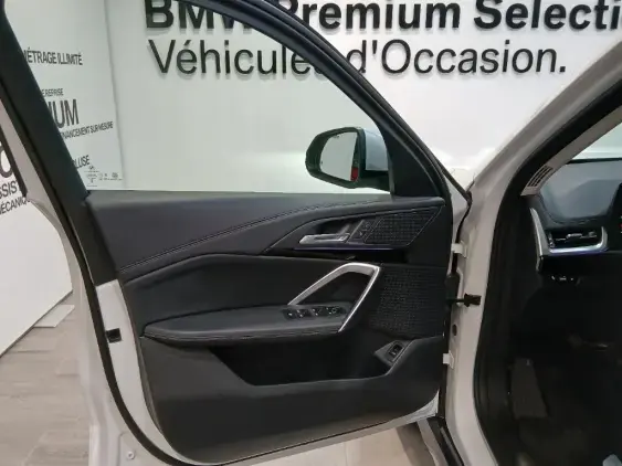 BMW X1 U11 - voiture d'occasion - Photo 19