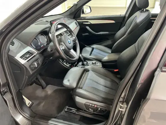 BMW X1 F48 LCI - voiture d'occasion - Photo 17