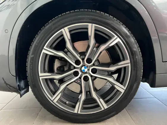 BMW X1 F48 LCI - voiture d'occasion - Photo 22