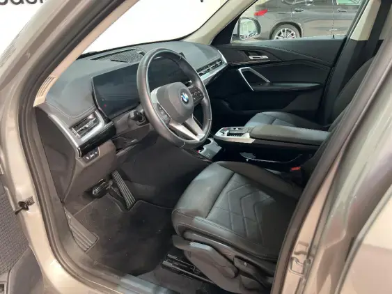 BMW X1 U11 - voiture d'occasion - Photo 18