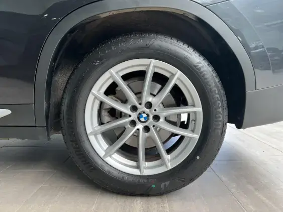 BMW X3 III - voiture d'occasion - Photo 24