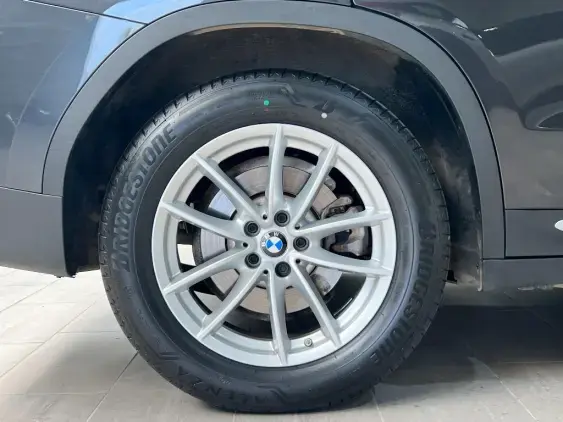 BMW X3 III - voiture d'occasion - Photo 25