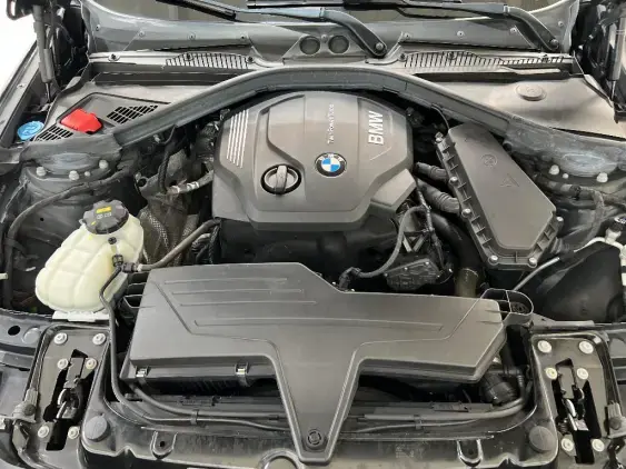 BMW SERIE 1 F20 LCI2 - voiture d'occasion - Photo 20