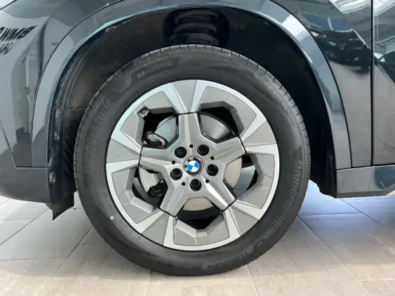 BMW X1 U11 - voiture d'occasion - Photo 23