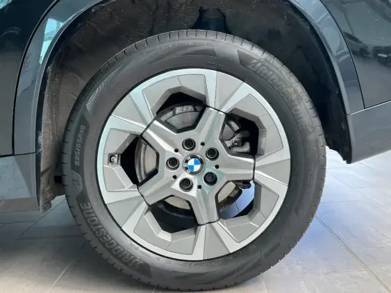 BMW X1 U11 - voiture d'occasion - Photo 24