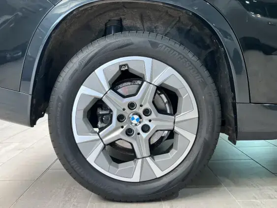 BMW X1 U11 - voiture d'occasion - Photo 25