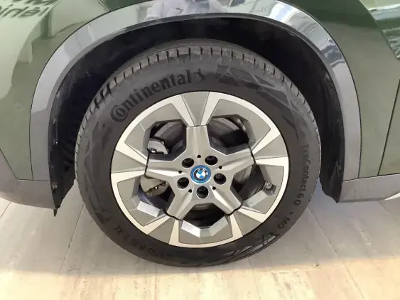 BMW iX1 U11 - voiture d'occasion - Photo 23