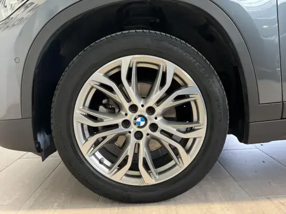 BMW X1 F48 LCI - voiture d'occasion - Photo 23