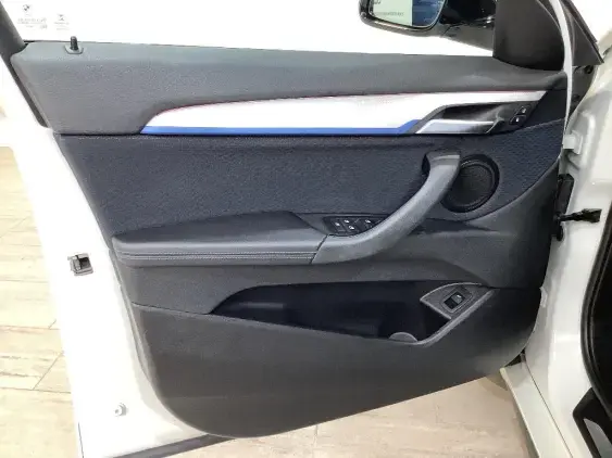 BMW X2 I - voiture d'occasion - Photo 19